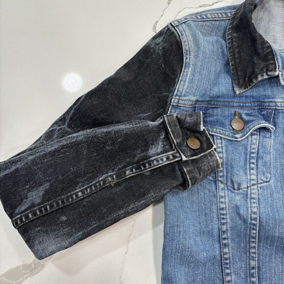J Brand Jean Jacket Womens Size Medium Blue Black Denim Two Toned - Picture 3 of 9
